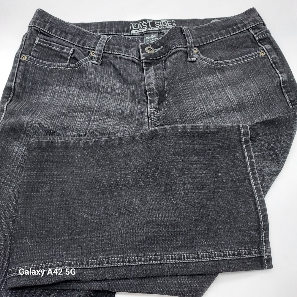 New York & Company East Side Straight Leg Jeans Black Faded Size 10 Average